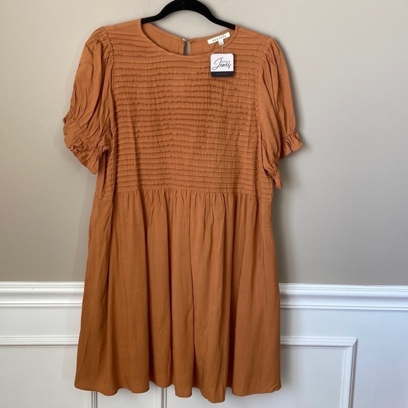 NWT Mustard Dress with Pockets, Size Large - Picture 4 of 13